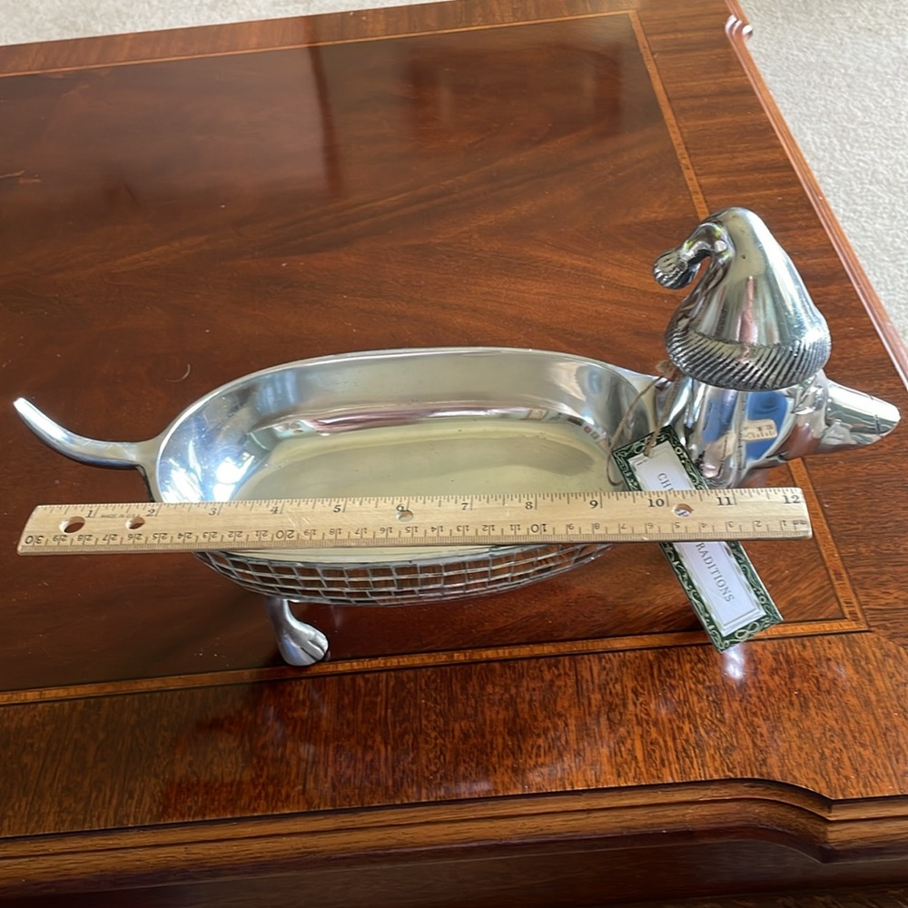Mirrored mental dachshund themed Santa serving/candy dish - Picture 10 of 15